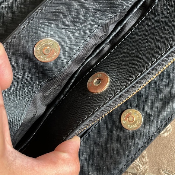 Michael Kors Savannah satchel - Picture 13 of 16